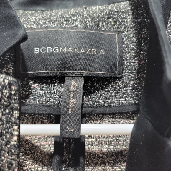 BCBGMaxAzria Silver And Black Shimmery Blazer Coat Size XS